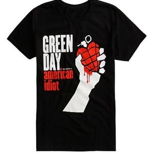 Hot topic Green day American idiot shirt